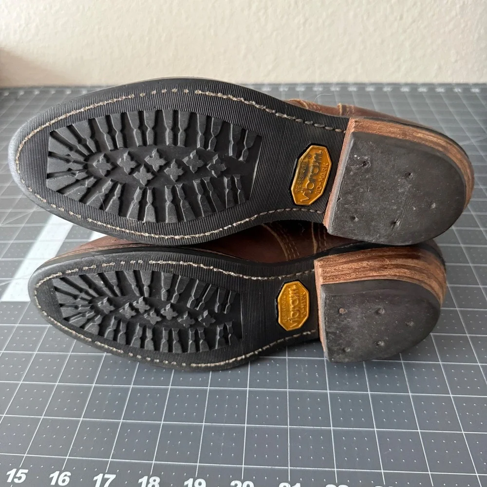 Vintage Heritage Rugged Brown Leather Logger Boots Vibram Woodsman Heel Mens 9.5